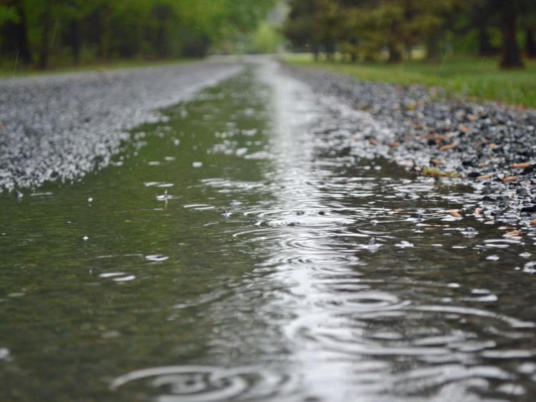 WEATHER: Rain, thunder and lightning on the way to Offaly