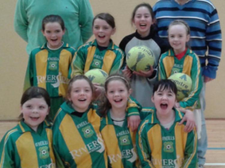 Team Photo back row L-R Peter Redmond and Marcus Martin (Team Managers), 2nd row Ava Dolan, Ciara Heffernan, Ciara Glackin, Leah Grogan Dunne, front row, Katelyn Murphy, Lauren Martin, Becky Watkins and Rachel Walsh.