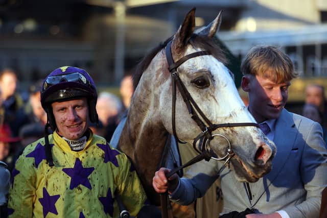 Il Etait Temps is odds-on to confirm his superiority over Nicky Henderson’s charge and extend his winning streak on his first visit to Ascot, but Ross Doyle, racing manager for owners Hollywood Racing and Barnane Stud, is respectful of the opposition.