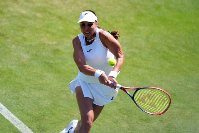 Having been in clear distress, she managed to play on in scorching temperatures before withdrawing while trailing 7-6 (5) 2-0 to Bulgarian world number 111 Tomova.