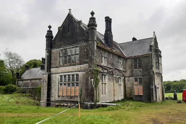 Vandals blamed for damage to roof of gate lodge at historic Offaly site