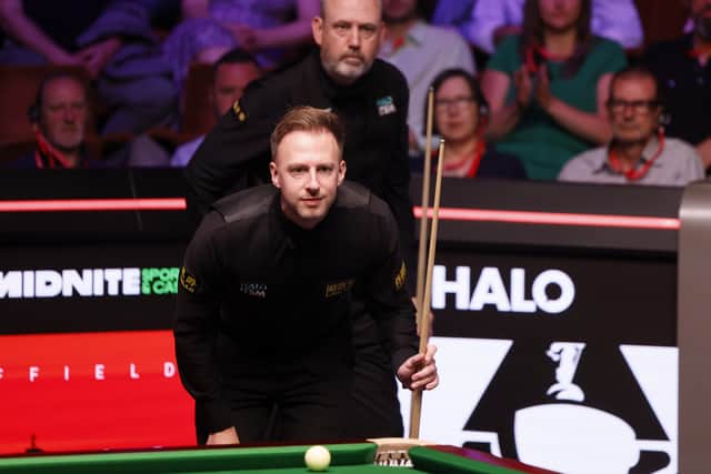 Trump resumed 5-3 ahead and set down an early marker to extend his lead and suggest that he could run away with the match.