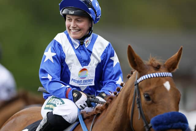 Heavenly Heather springs 200-1 shock at Newcastle