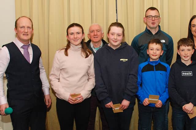 The local credit unions would like to extend a heartfelt thank you to all the students who competed, making the event such a thrilling spectacle. While the competition was serious, Brian King noted that he had great fun engaging with the students throughout the evening, making it one of the most enjoyable and unforgettable quizzes in regional history.