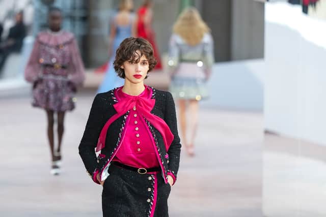 The return of the 1980s has slowly been percolating into mainstream fashion.