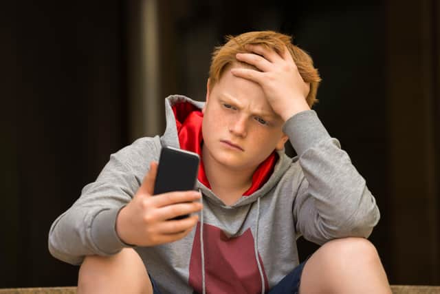 “As the use of the internet is so widespread, false information can reach a lot of people globally in a short amount of time,” explains Peckham. “Platform algorithms can also increase the reach of this information.”