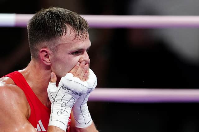 But Richardson survived a split decision to sink Serbia’s experienced Vakhid Abbasov and book his place in the quarter-finals.