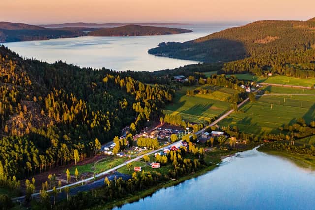 Meet like-minded souls at an adventure commune