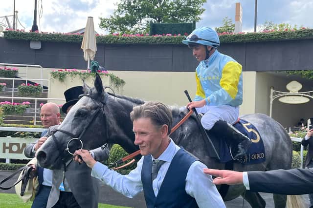 The race was something of a strange spectacle as two of the French raiders, Big Rock and Facteur Cheval, raced on their own on the far side, while the rest of the field followed Robert Havlin on Lockinge winner Audience.