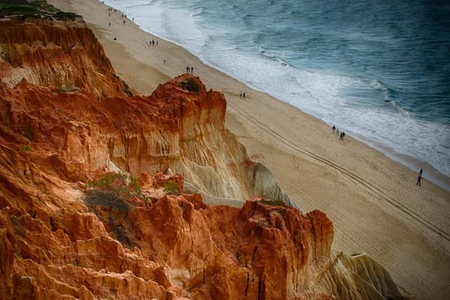 It’s a whooping 8km long, from the relaxed town of Olhos de Água to the booming resort of Vilamoura, famous for its marina and excellent golf courses.