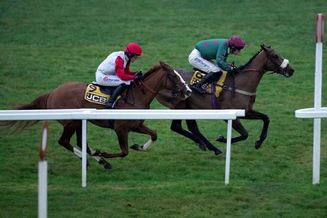 Five go to post with Ben Pauling’s Fiercely Proud and Sam Thomas’ Lump Sum also arriving at Doncaster unbeaten over obstacles, while Nicky Richards’ The Kalooki Kid has won his last two and will carry northern hopes.