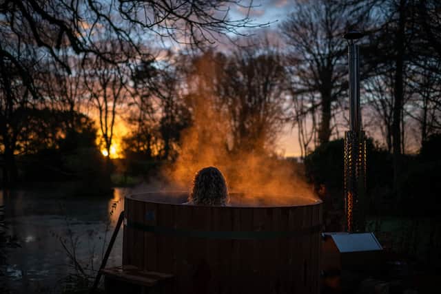 Embrace hot/cold therapy