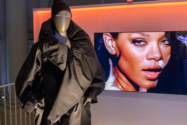 Visitors are given a headset to wear during their visit which automatically plays a soundtrack or song associated with the era or artist they’re looking at.