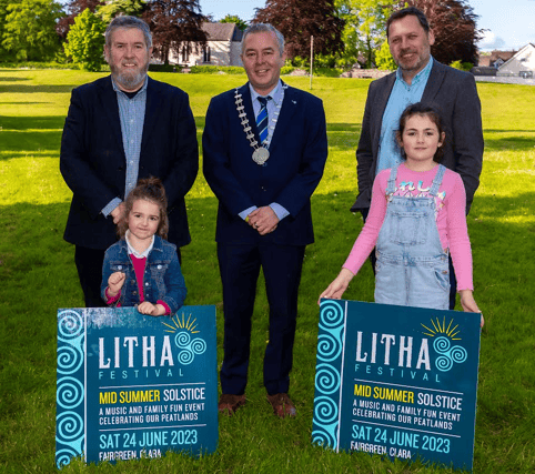Isla Henry and Kelly-Ann Henry are joined by Cllr. Ken Smollen, Cllr. Frank Moran, Cathaoirleach Offaly County Council and Barry Cowen, TD as they helped promote the Litha Festival
