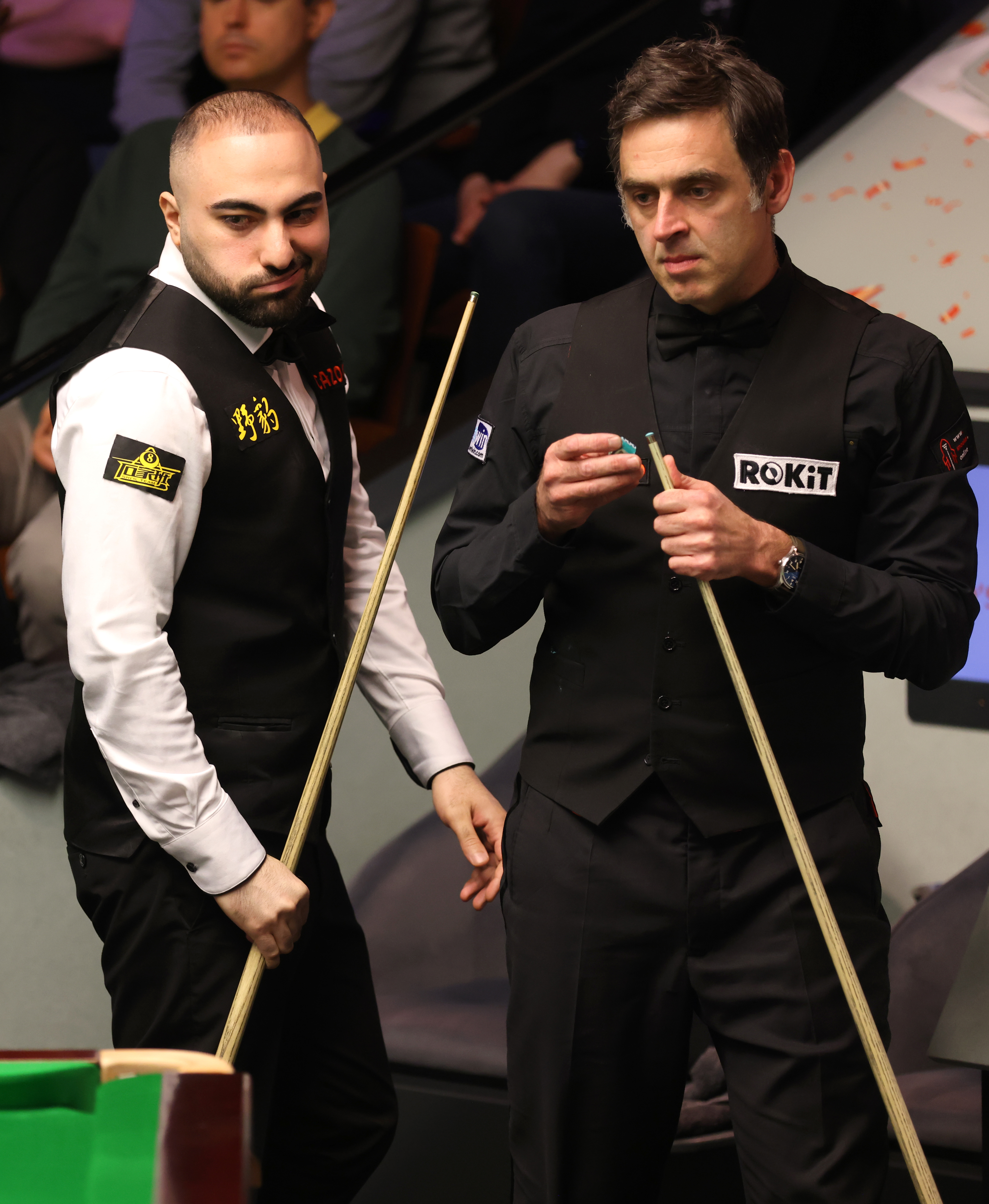 Ronnie O’Sullivan cashes in as wild Hossein Vafaei break-off shocks ...