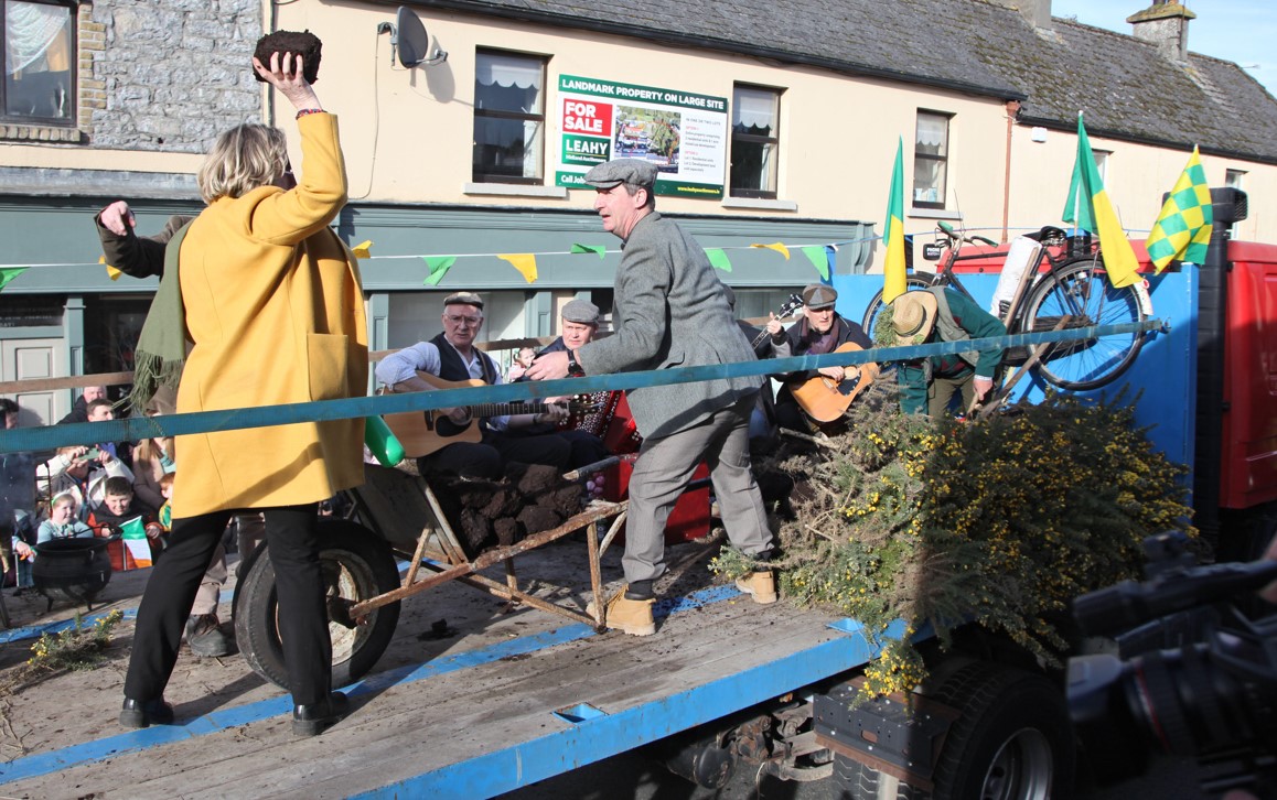 OPINION (AN COLUN): Soaring bills, the trans debate and under-performing politicians feature in great Kilcormac parade