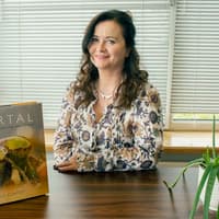 Two Offaly women selected for national Bean Feasa Portrait series