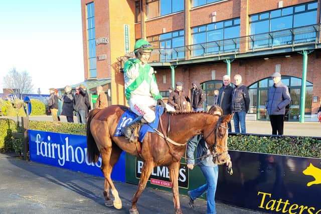 The trainer’s nephew Danny Mullins stood in for Townend aboard the other yard’s other two winners – Chavez (9-4) in the Fairyhouse For Your Fundraiser Beginners Chase and Hauturiere (11-10) in the HAY ‘How Are Ya’ Campaign Mares Maiden Hurdle.