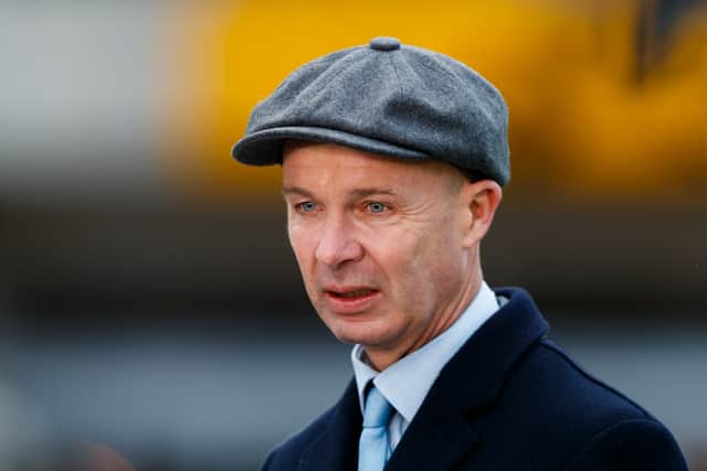 Luke Harvey to take the reins as Cue Card makes Kempton cameo