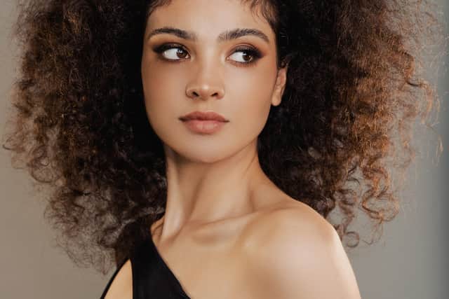 5. Crown of curls