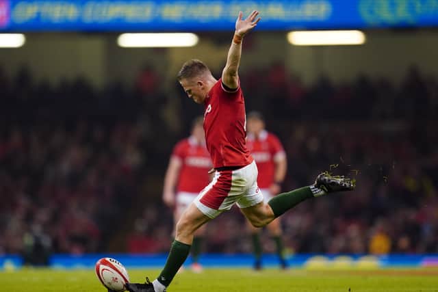 But New Zealand’s ruthless edge surfaced again when they returned to Wales’ 22, as a brilliant Mo’unga cross-kick saw Jordie Barrett catch it and outjump Dyer before touching down.