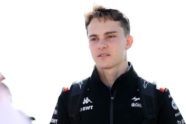 Ricciardo’s options for a drive elsewhere were already limited before both Pierre Gasly’s move to Alpine and Nyck de Vries coming in to race for AlphaTauri were announced at Suzuka on Saturday.