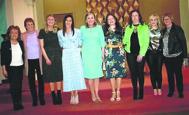 Presentation from Drumcullen GAA and Camogie Club to Maria Davis (l. to r.): Michelle Egan, Sinéad Dooley, Mrs Maria Davis, Peter Lyons, Dermot Horan.