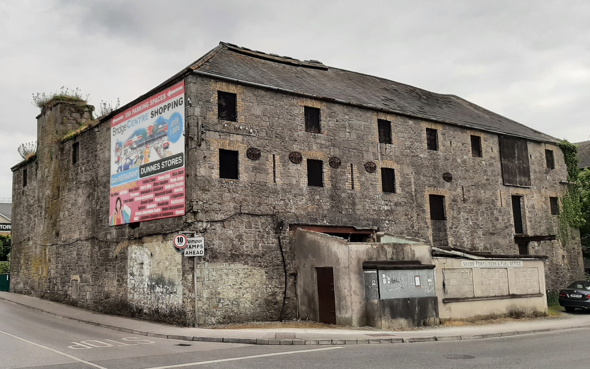 Green light for shops and apartments at historic Offaly building