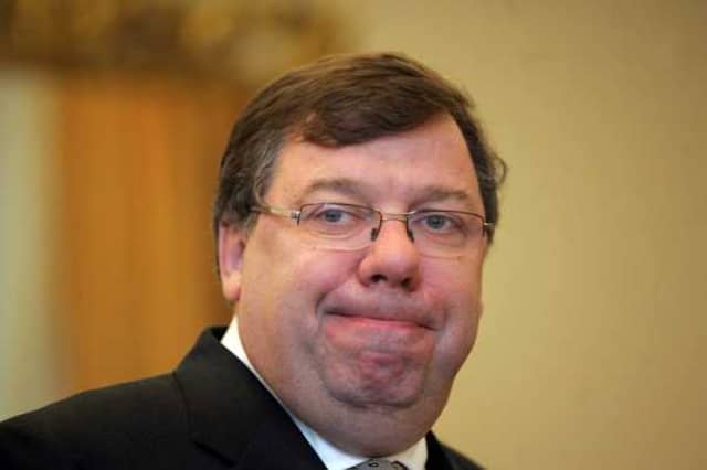 Sick reaction as former Taoiseach Brian Cowen takes ill at golf event