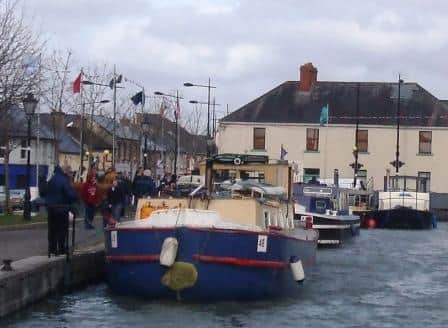 The canal harbour and bank with new tarmac surface, a very popular route for walkers, joggers and strollers, looks splendid thanks to the work from the Tidy Towns committee and CE Scheme Workers. 