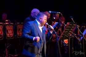 Band fronted by Offaly man receive standing ovation in Birr