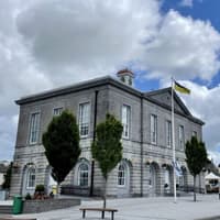 Plans to convert Offaly commercial units into houses