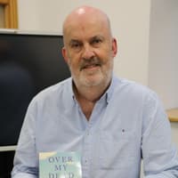 Tullamore author launches book of short stories to wide acclaim