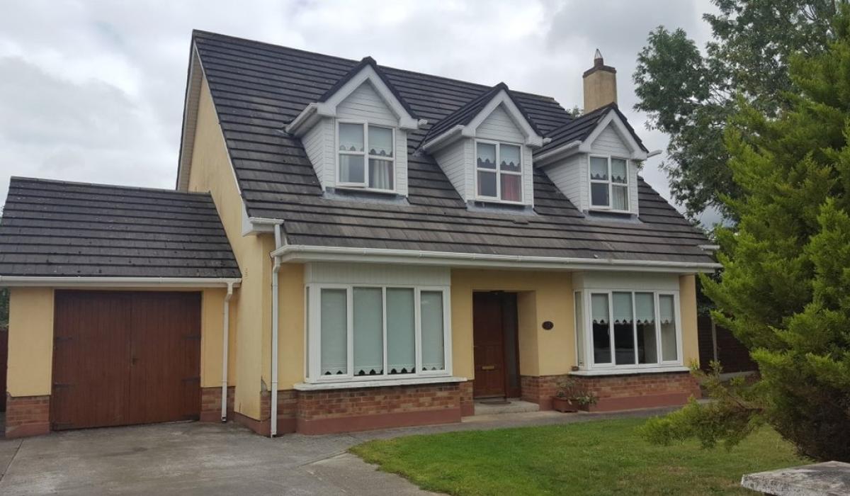 PROPERTY 5 houses for sale for under €250,000 in Offaly Offaly Live
