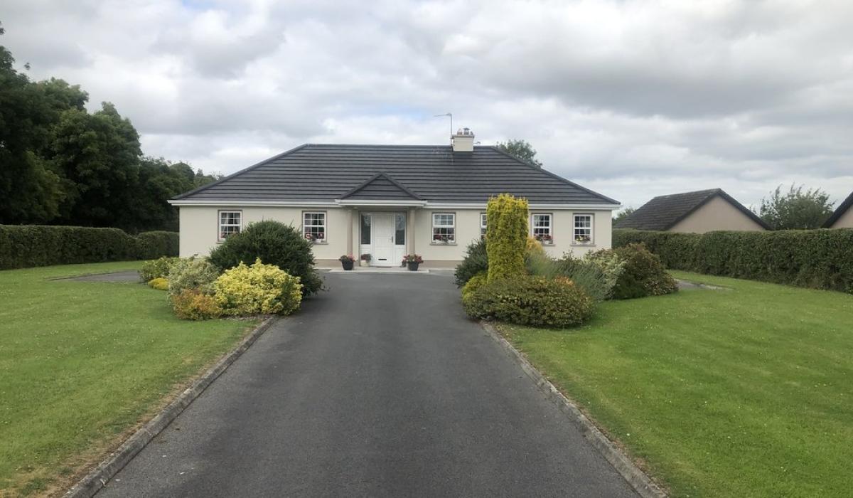 4 5 houses for sale for under €300,000 in Offaly Offaly Live