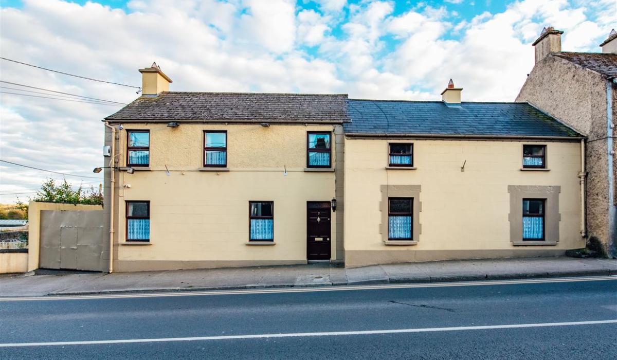 PROPERTY IN FOCUS Large seven bedroom house in Offaly up for sale at