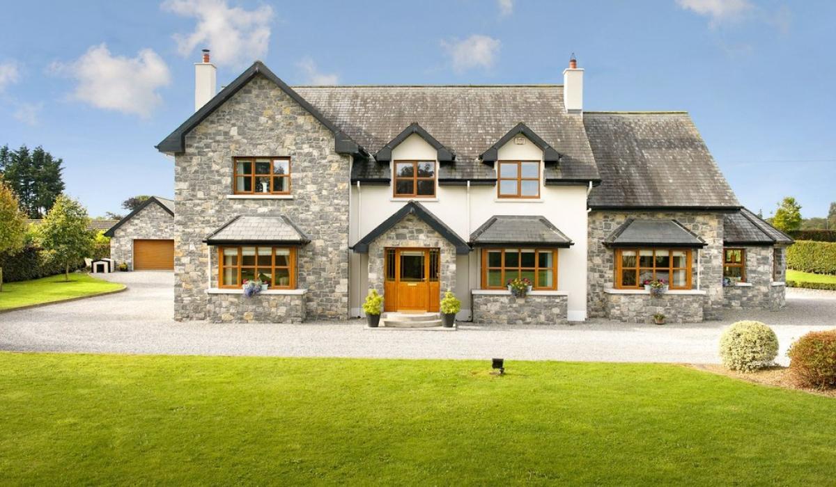 PROPERTY The 5 most beautiful houses for sale in Offaly right now 5