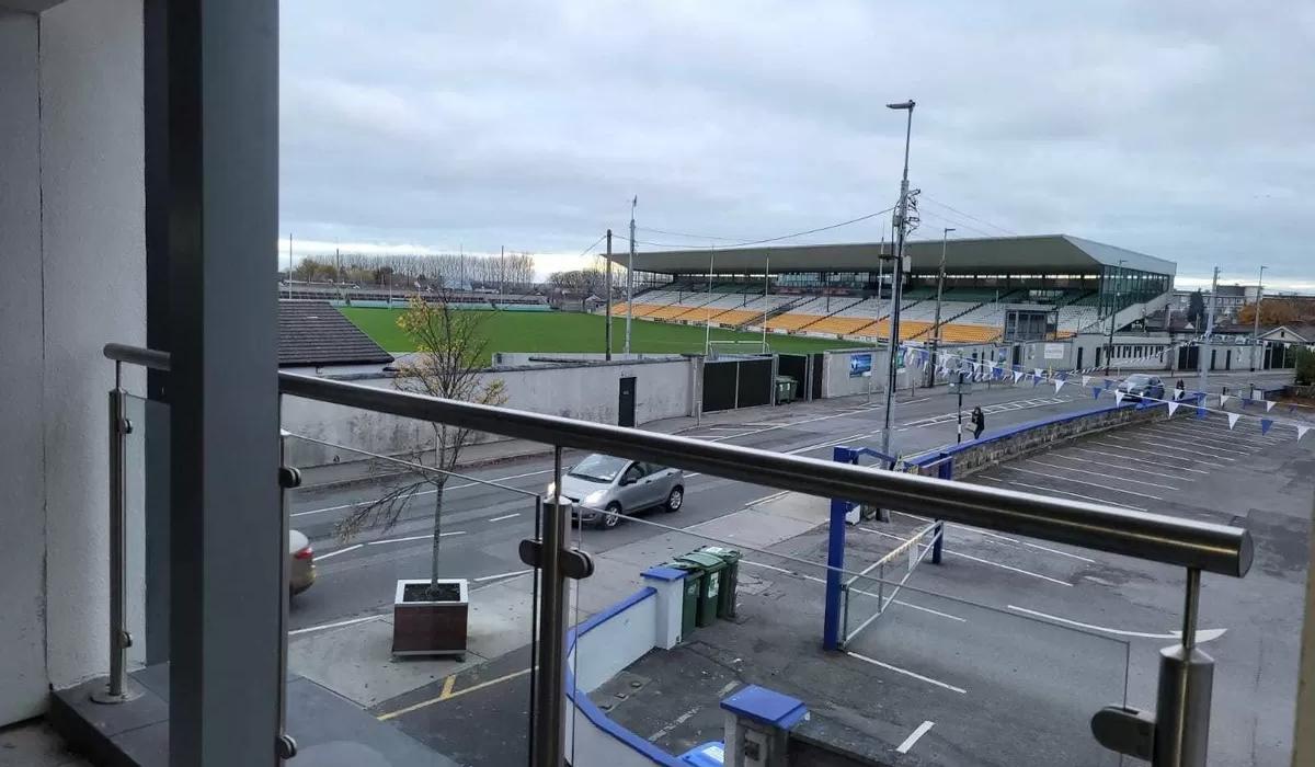 'Upmarket' two bedroom townhouse with great view in Tullamore is for