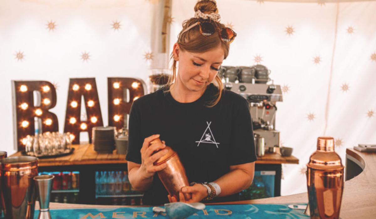 Les employés des pubs ont recherché certains des plus grands festivals et concerts de musique d’Irlande