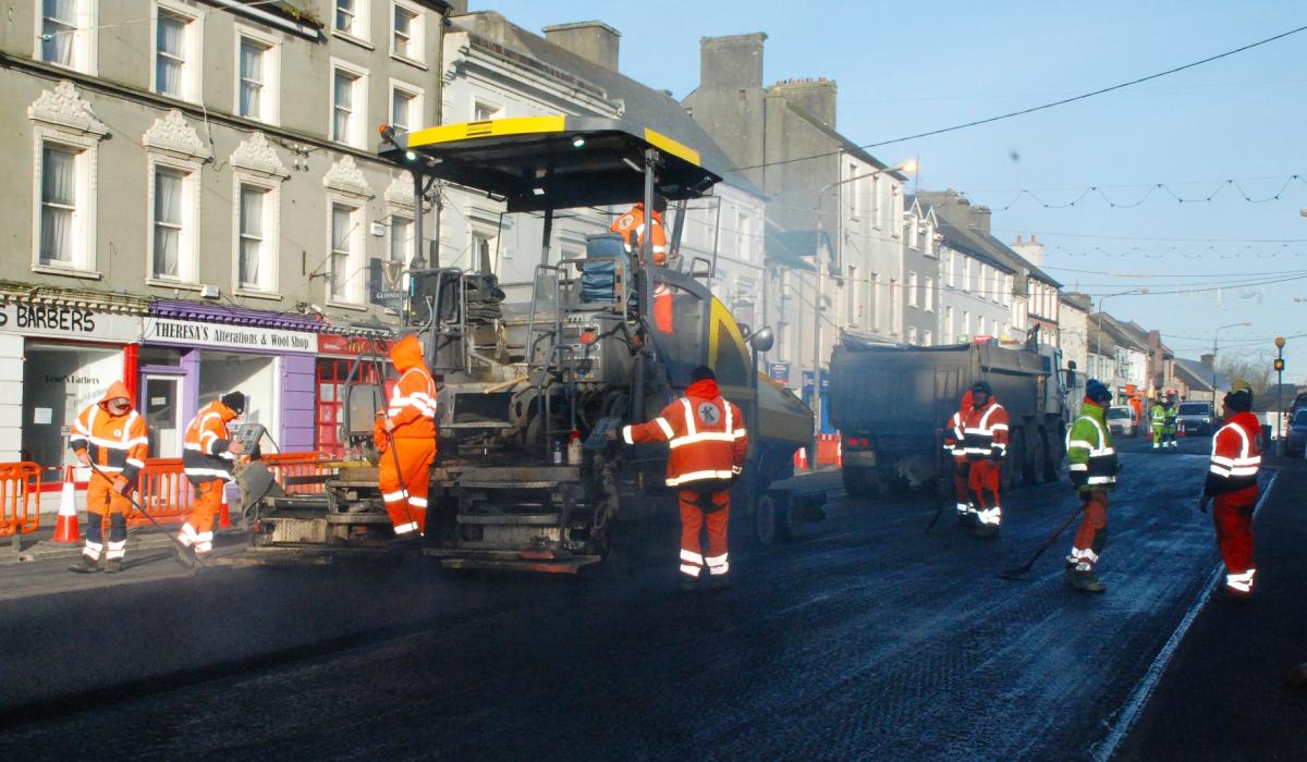 Roscrea's Main Street receives a major facelift Offaly Live