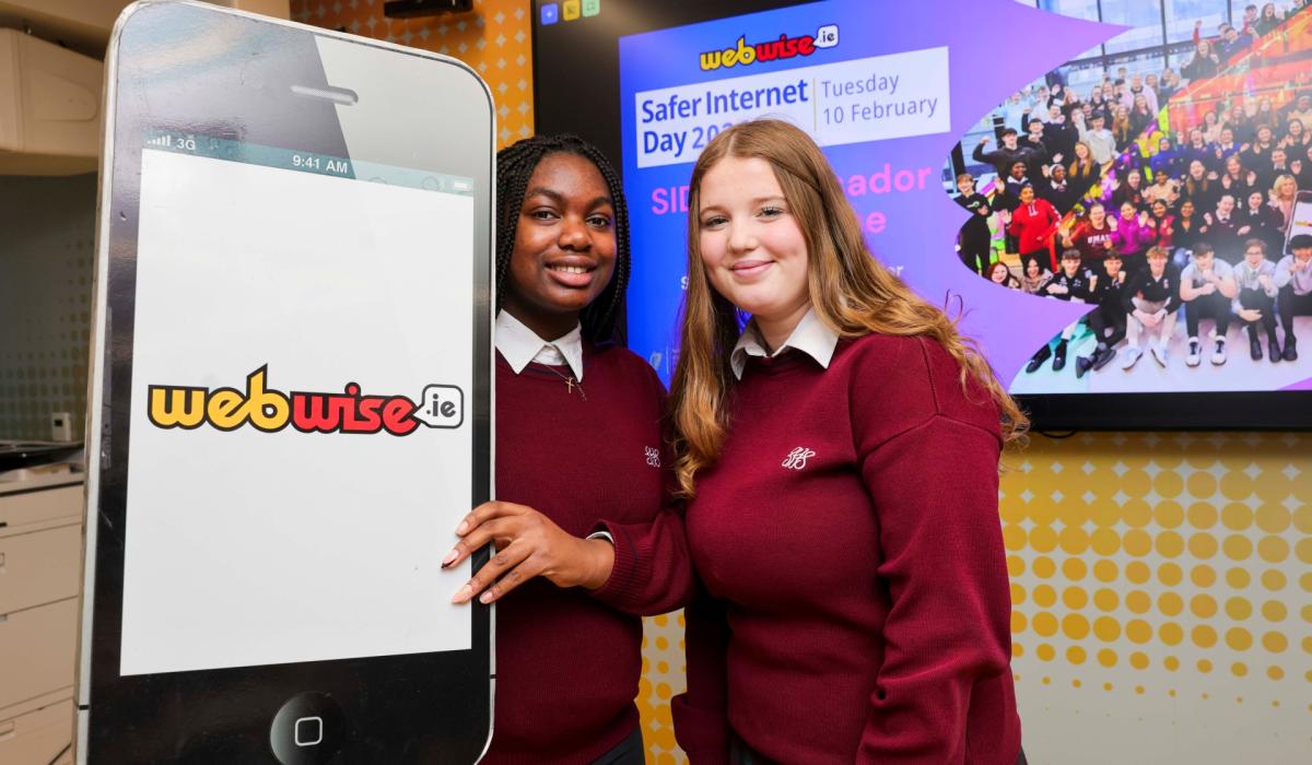 Offaly students lead the way in promoting online safety as part of national initiative