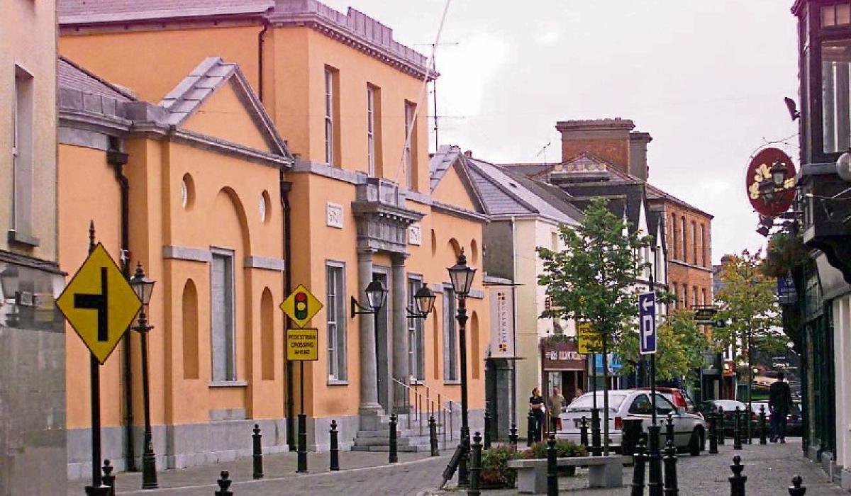 Jail for 'brute' over 'cowardly' unprovoked assault of woman ...