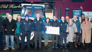 Crowds assembling for Tullamore Christmas Tractor Run