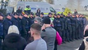 BREAKING: Garda cordon in place as asylum seekers arrive at Racket Hall Hotel