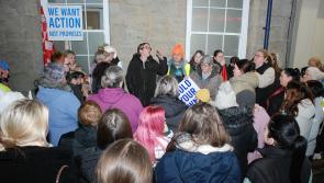 Deputy Carol Nolan supports Roscrea women protesting while Justice Minister says no crime increase in the town
