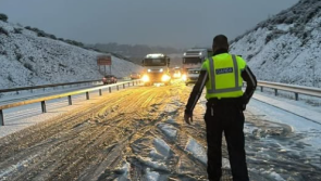 Gardaí issue 'crucial' update for Offaly motorists as cold snap set to continue