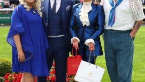 Offaly lady wins Best Dressed prize at The Curragh racecourse
