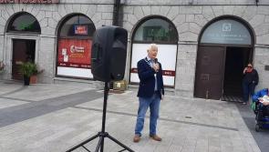 Call out to Offaly businesses to clear a way for those with disabilities