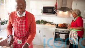 How to cook an eco-friendly Christmas dinner and keep energy costs low