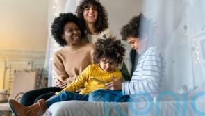 7 family New Year’s resolutions parents and children can make together in 2023